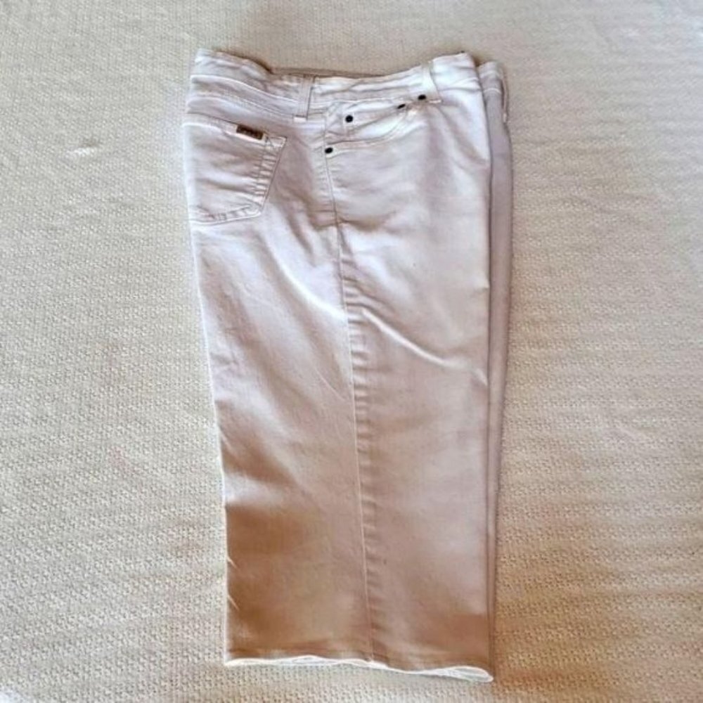 Levi Strauss Signature Womens White Mid Rise Capri Cropped Jeans Size 14